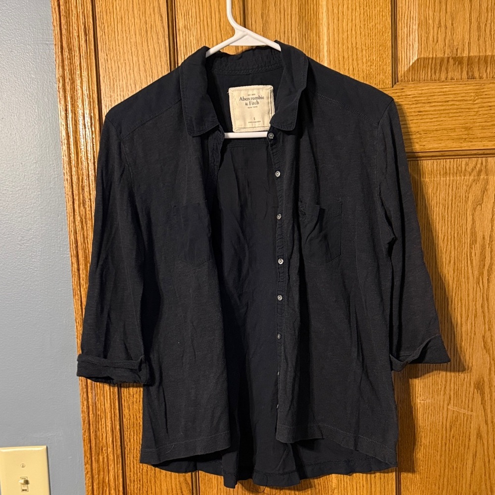 Vintage Y2K Abercrombie & Fitch Black Button Down Blouse